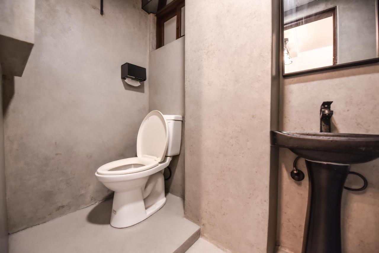 Eryang Homestay Tainan Exterior foto