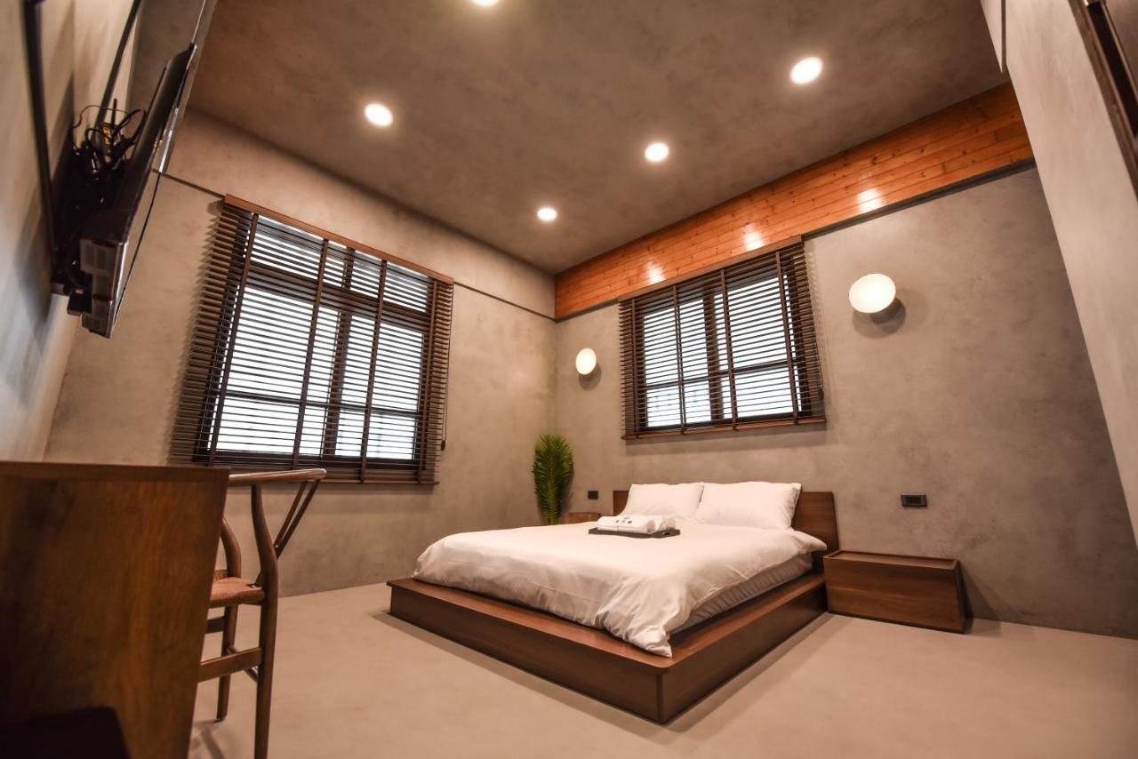 Eryang Homestay Tainan Exterior foto