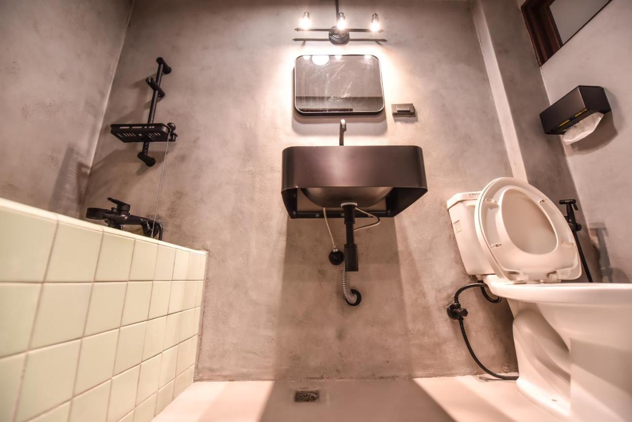 Eryang Homestay Tainan Exterior foto