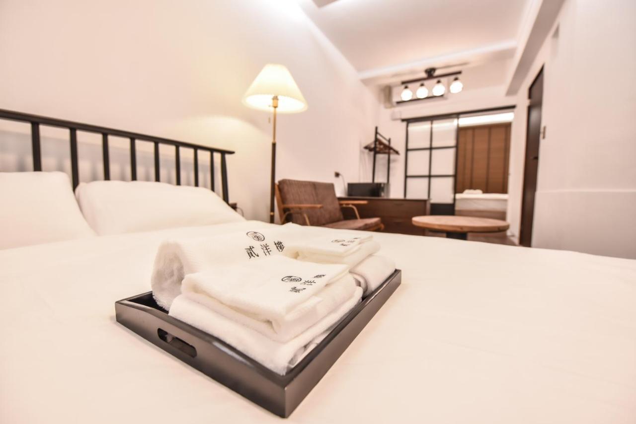 Eryang Homestay Tainan Exterior foto