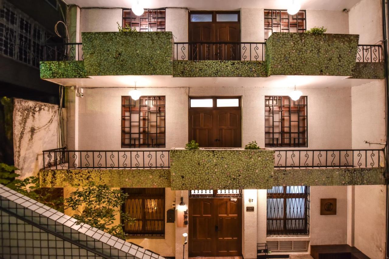 Eryang Homestay Tainan Exterior foto
