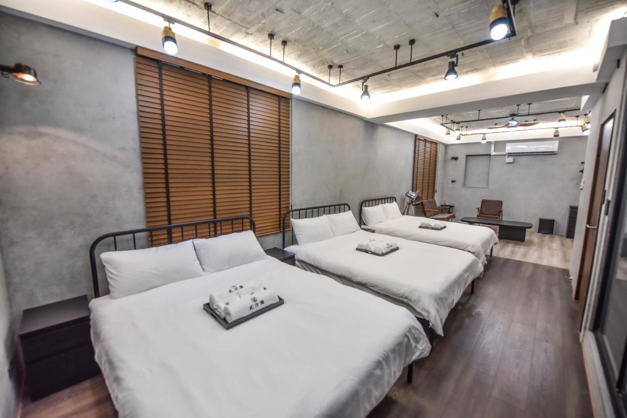 Eryang Homestay Tainan Exterior foto